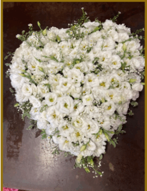 Composizione a Forma di Cuore